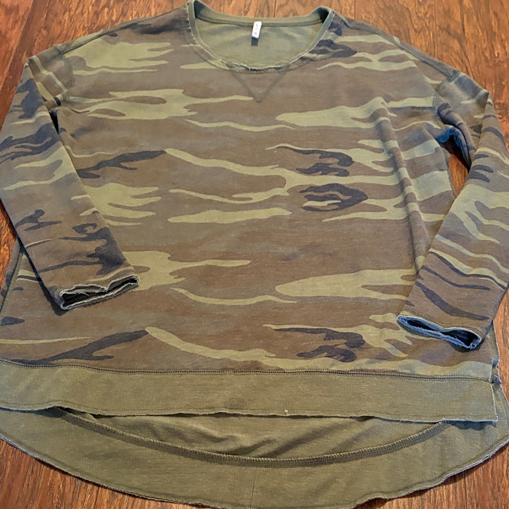 Z Supply camouflage shirt
